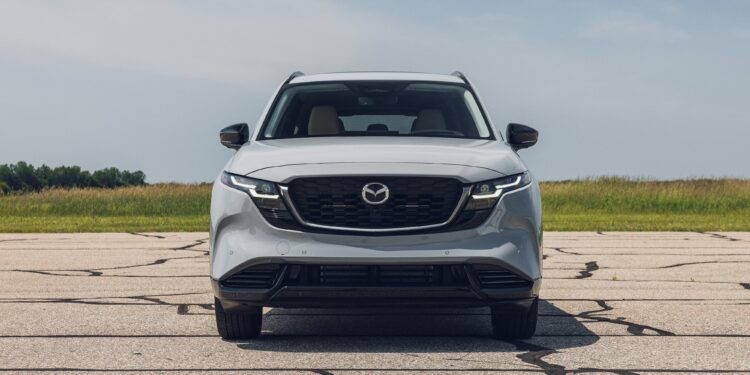 2026 Mazda CX-5 Premium Plus: свежие фото топ‑версии