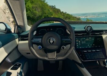 2027 Maserati GranCabrio Folgore: что изменилось в салоне после рестайлинга