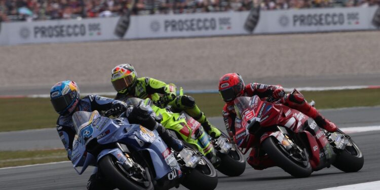 Алекс Маркес: борьба за титул MotoGP‑2026 стала открытой из‑за большего числа ошибок