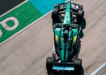 Aston Martin опробовала мотор Honda на съёмочном дне в Венгрии
