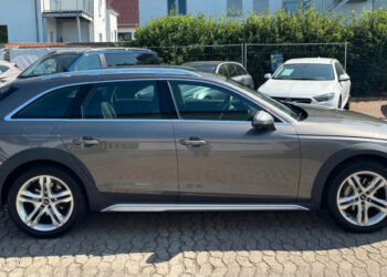Audi A4 allroad: почти новый за полцены — выгодное предложение