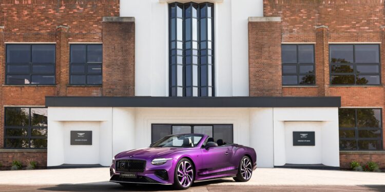 Bentley Continental GTC 2027: уникальная версия в цвете Purple Haze