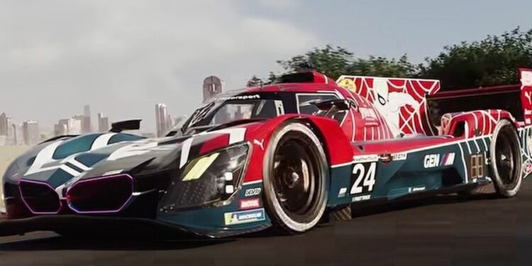 BMW показала ливрею Spider-Man для гонки в Road America