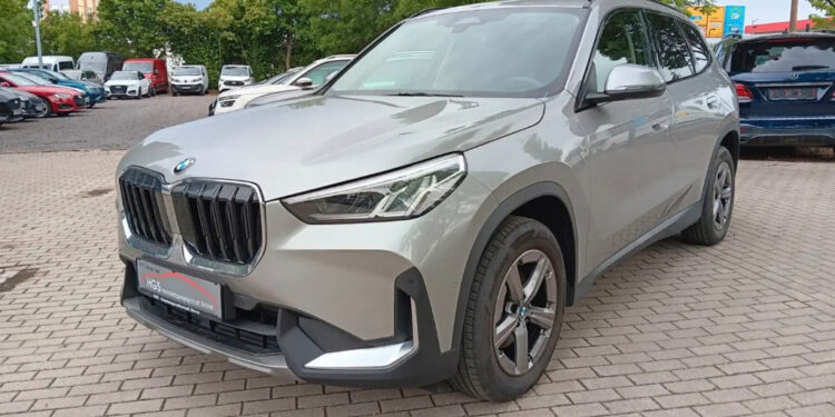 BMW X1 за 30 000 евро: годовалый кроссовер сэкономил владельцу 15 000