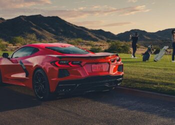 Chevrolet Corvette Stingray 2027: Вход в клуб 200 миль/ч без лишних затрат