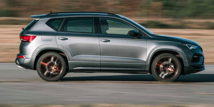 Cupra Ateca 1.5 TSI DSG: 259 евро в месяц — считаем выгоду лизинга