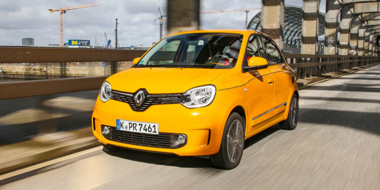 Два поколения Twingo: вердикт TÜV