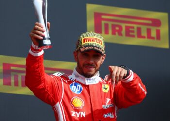 Дженсон Баттон объяснил причину возвращения Льюиса Хэмилтона в Ferrari