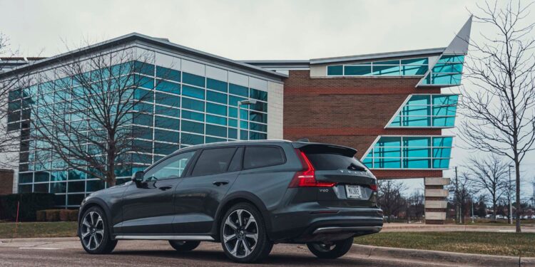 Электрические седан и универсал Volvo могут выйти на рынок в 2028 году