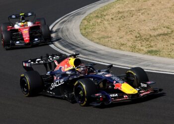 Ferrari удивила «острая» стратегия Red Bull: как Ферстаппен вырвал второе место в Венгрии
