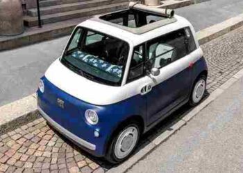 Fiat и Vilebrequin выпустили новую лимитированную Topolino — самую стильную версию модели