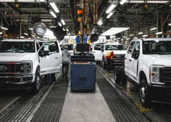 Ford и GM сойдутся в битве за армейский контракт США