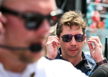 Former F1 team boss sets James Vowles deadline to turn Williams around: «Going backwards»