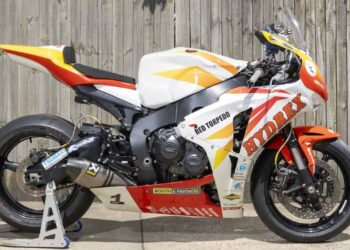 Гай Мартин так и не выиграл Isle of Man TT — но мотоцикл, на котором он был ближе всего к победе, теперь продаётся