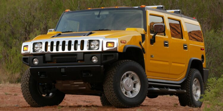 GMC выпустит жёлтый Hummer EV в честь легендарного H2