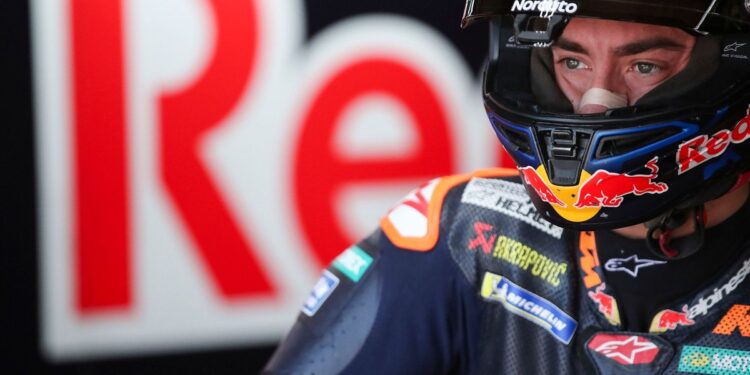 Гонщики MotoGP одобрили новую схему стартовой решётки: стало безопаснее