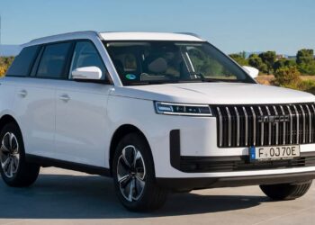 Jaecoo 5 HEV: 224-сильный гибридный кроссовер за 27 900 евро