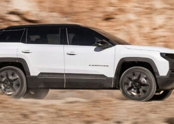 Jeep Compass 2026: электричество в ДНК легендарного внедорожника