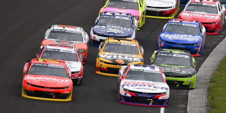JR Motorsports вписала имя в историю NASCAR: первый квартет на Indianapolis