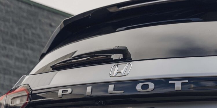 Какой Honda Pilot даёт максимум за ваши деньги? Разбираем комплектации