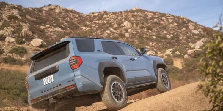 Какой Toyota 4Runner брать, чтобы не пожалеть о потраченных деньгах