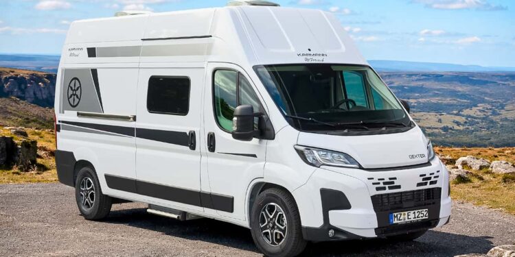 Karmann Dexter 555: кемпер для семьи с хитрым подъёмным ложем