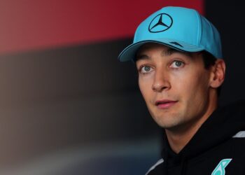 Карун Чандхок: Расселл должен требовать ответов от Mercedes