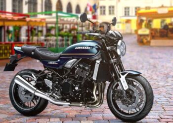 Kawasaki показала ретро-окраску для голого супербайка