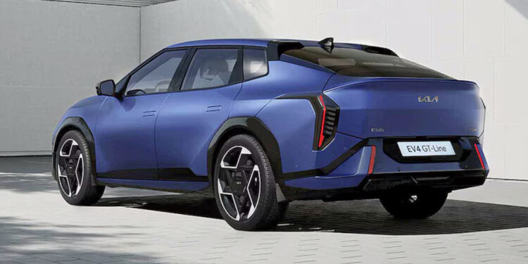 Kia EV4 Fastback: Электрический «дальнобойщик» со скидкой больше 7000 евро