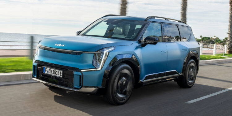 Kia EV9: гигантский электро-SUV с рекордной скидкой в 14 689 евро