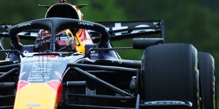 Макс Ферстаппен объяснил радиосообщение в Спа и дал первую оценку темпу Red Bull