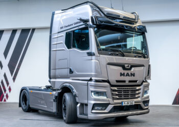 MAN TGX «Truckers’ Edition»: кабина с телевизором, кроватью и кожаной курткой в подарок