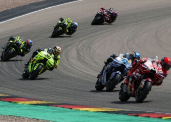 Марк Маркес выигрывает спринт Гран-при Германии MotoGP: дубль Ducati на Заксенринге