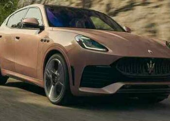Maserati Grecale: спорткар в облике кроссовера — рестайлинг с замашками на лидерство