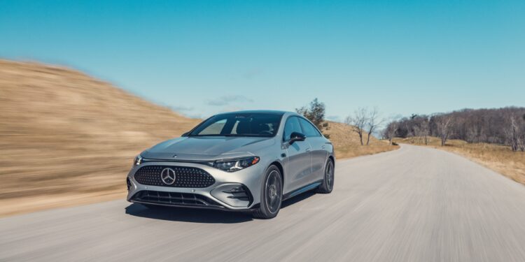 Mercedes-Benz CLA250+: Электрический разворот немецкого флагмана