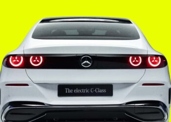 Mercedes в 2026 году выпустит десять новых моделей — от электрической C-Класса до нового V8 от AMG