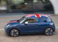 Mini Cooper Oxford Edition (2026): Юбилейная спецверсия с флагом на крыше