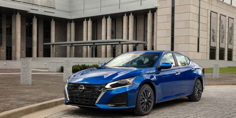 Nissan готовит к погребению «Алтиму»: седан остаётся без будущего