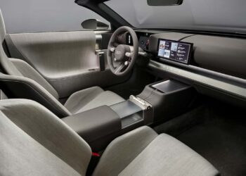 Новая эра Audi: экраны уходят в тень, возвращаются кнопки и качество