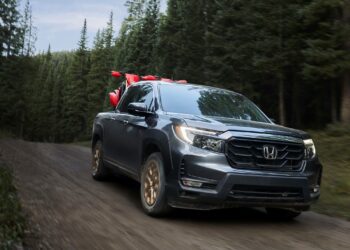 Новый Honda Ridgeline: пикап наконец-то становится похож на настоящий грузовик