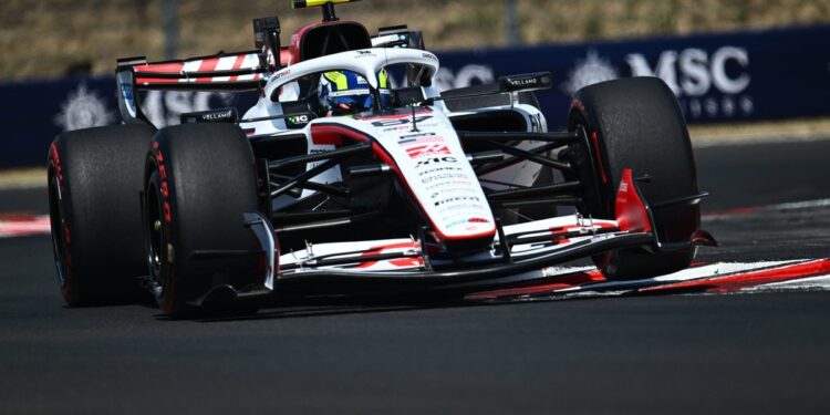 Оливер Берман: Haas не должен бороться с Aston Martin