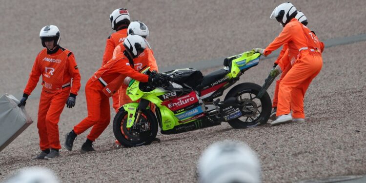 Опасный поворот на «Заксенринге»: где пилоты MotoGP рискуют вылететь на Гран-при Германии
