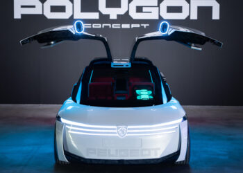 Peugeot Polygon Concept: рулевое управление без рулевой колонки