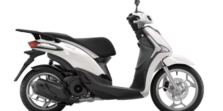 Piaggio отзывает все скутеры Liberty 2026 года из-за проблем с фарой