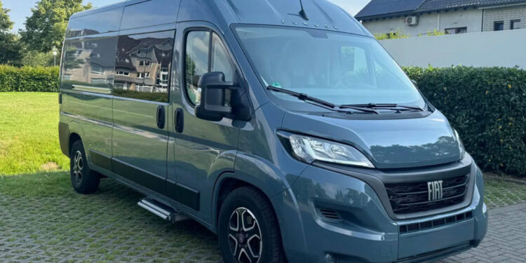 Почти новый кемпер на базе Fiat Ducato: дизель, автомат и полный фарш