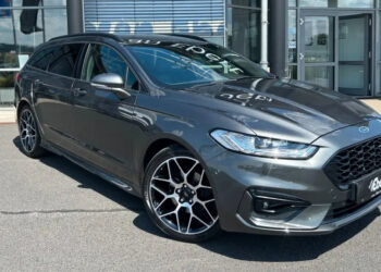 Полный привод, автомат, 190 сил: редкий Ford Mondeo ST Turnier по сладкой цене