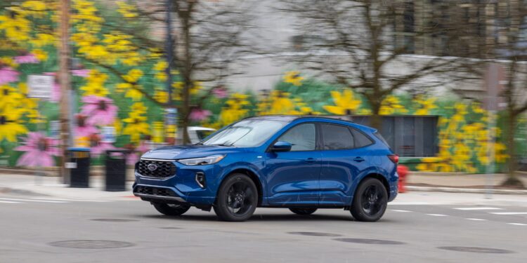 Последний шанс на лучшую версию Ford Escape: больше мощности за меньшие деньги