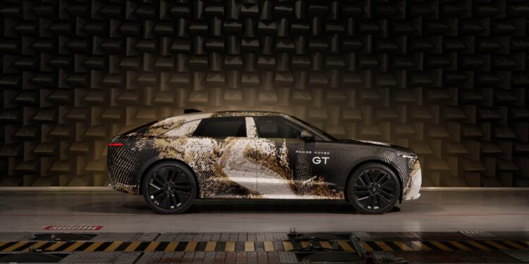 Range Rover GT: внедорожник, который решил стать седаном
