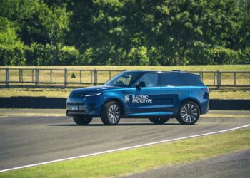Range Rover Sport получит электрическую версию: первые подробности