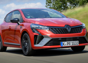 Renault Clio 2025: лизинг по цене подарка и без очереди